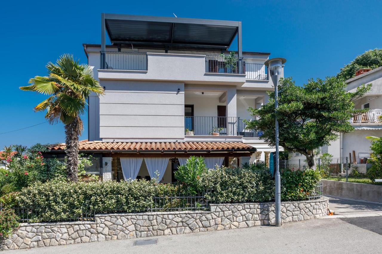 Apartment Rukavina 니바이스 외부 사진